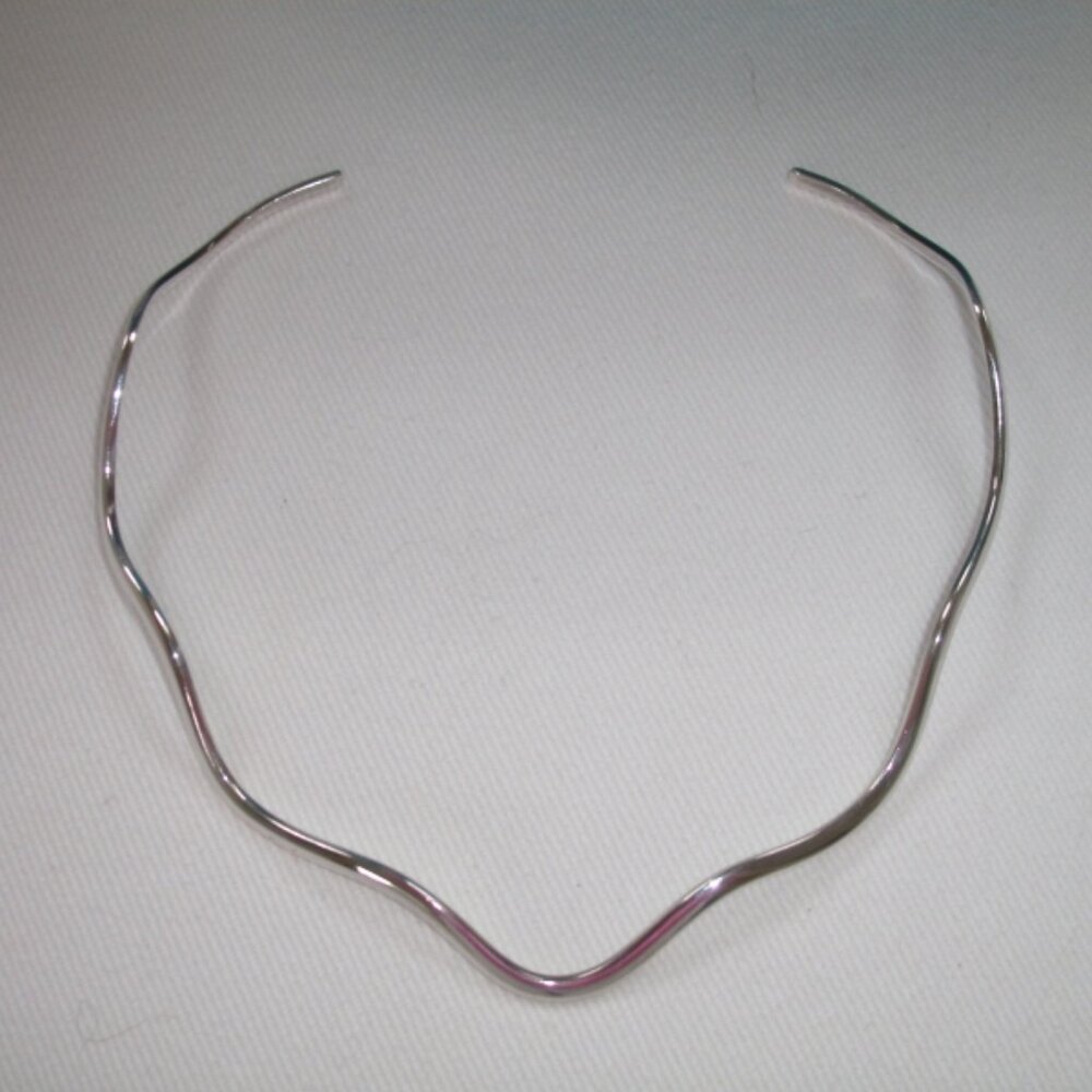STERLING SILVER WAVY CUFF NECKLACE BRAND NEW 925 STERLING - Picture 5 of 9